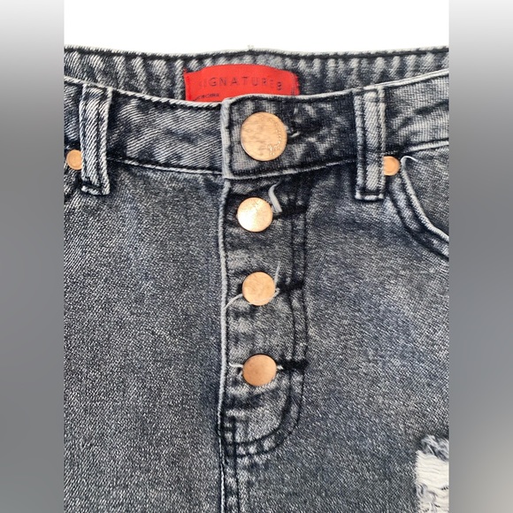 Signature8 Denim Skirt Size Medium - Picture 4 of 10